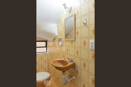 Casa à venda com 190m², 3 quartos e 2 vagasLavabo