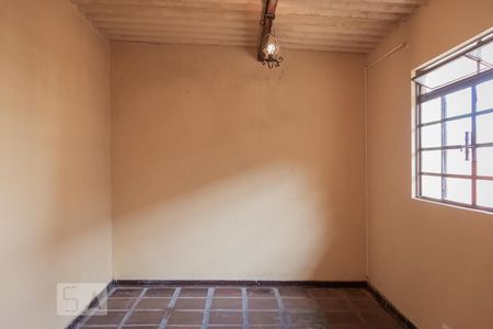 Casa à venda com 190m², 3 quartos e 2 vagasDepósito Fundos