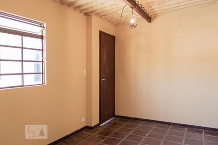 Casa à venda com 190m², 3 quartos e 2 vagasDepósito Fundos