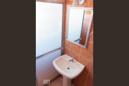 Casa à venda com 190m², 3 quartos e 2 vagasBanheiro da Suíte