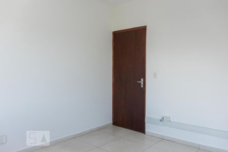 Casa à venda com 190m², 3 quartos e 2 vagasQuarto 2