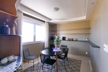 Sala de apartamento para alugar com 1 quarto, 80m² em Cristal, Porto Alegre