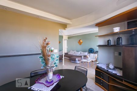 Sala de apartamento para alugar com 1 quarto, 80m² em Cristal, Porto Alegre