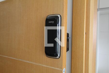 Sala - Fechadura digital de apartamento à venda com 2 quartos, 150m² em Jacarepaguá, Rio de Janeiro