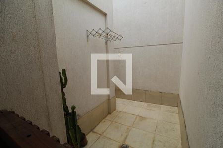 Apartamento à venda com 150m², 2 quartos e 2 vagasTerraço