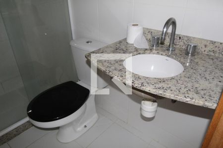 Apartamento à venda com 150m², 2 quartos e 2 vagasBanheiro da suíte