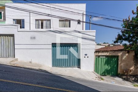 Casa para alugar com 90m², 3 quartos e 1 vagaFachada