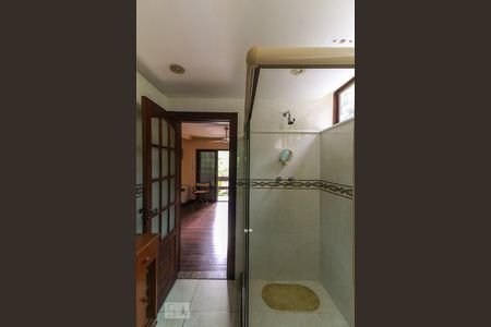 Casa para alugar com 450m², 5 quartos e 4 vagasBanheiro da Suíte 4