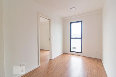 Sala de apartamento para alugar com 1 quarto, 30m² em Água Verde, Curitiba