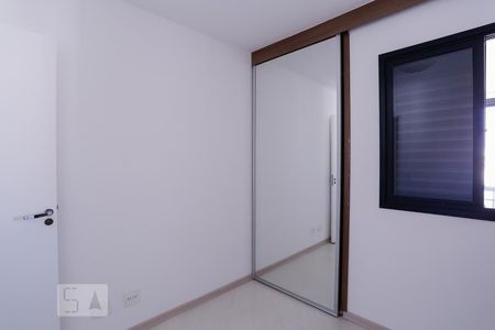 Apartamento à venda com 85m², 3 quartos e 2 vagasQuarto 2