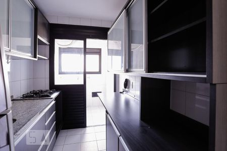 Apartamento à venda com 85m², 3 quartos e 2 vagasCozinha