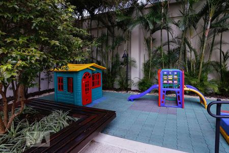 Apartamento à venda com 85m², 3 quartos e 2 vagasPlayground