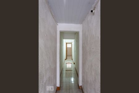 Corredor de casa para alugar com 3 quartos, 127m² em Jaguaribe, Osasco