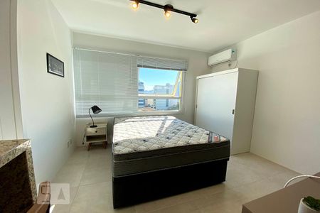 Quarto de kitnet/studio para alugar com 1 quarto, 26m² em Rio Branco, Novo Hamburgo