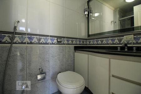 Apartamento para alugar com 98m², 3 quartos e 2 vagasBanheiro da Suíte