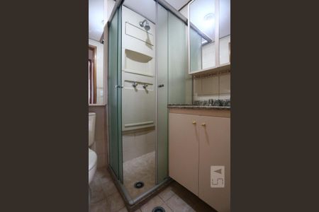 Apartamento à venda com 75m², 3 quartos e 2 vagasBanheiro Social
