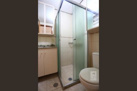 Apartamento à venda com 75m², 3 quartos e 2 vagasBanheiro da Suíte