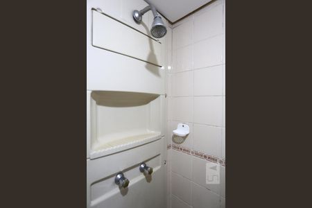 Apartamento à venda com 75m², 3 quartos e 2 vagasBanheiro Social - chuveiro