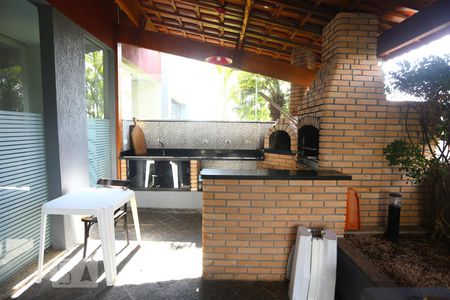 Apartamento à venda com 75m², 3 quartos e 2 vagasÁrea comum - Churrasqueira