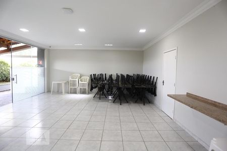 Apartamento à venda com 75m², 3 quartos e 2 vagasÁrea comum - Salão de festas 