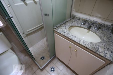 Apartamento à venda com 75m², 3 quartos e 2 vagasBanheiro Social