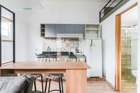 Kitnet/Studio para alugar com 1 quarto, 25m² em Jardim Ivana, São Paulo