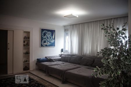 Sala de TV de apartamento à venda com 4 quartos, 290m² em Bela Vista, São Paulo