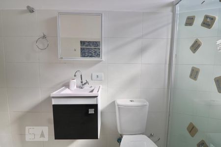 Banheiro de apartamento para alugar com 1 quarto, 70m² em Bela Vista, São Paulo