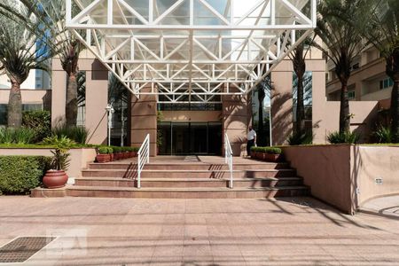 Apartamento para alugar com 31m², 1 quarto e 1 vaga Apartamento para alugar com 31m², 1 quarto e 1 vagaFachada