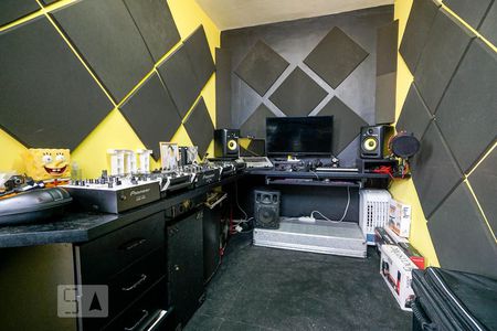 Apartamento à venda com 120m², 4 quartos e 1 vagaEscritório