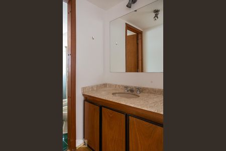 Banheiro Suite de apartamento para alugar com 1 quarto, 55m² em Itaim Bibi, São Paulo