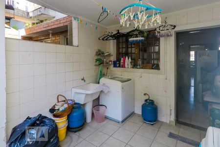 Casa à venda com 145m², 2 quartos e 1 vagaLavanderia