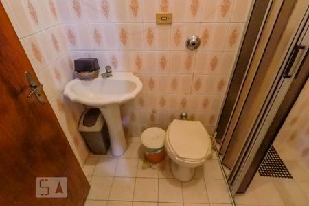 Casa à venda com 145m², 2 quartos e 1 vagaBanheiro