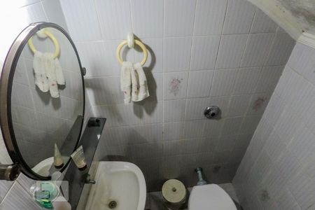 Casa à venda com 145m², 2 quartos e 1 vagaLavabo