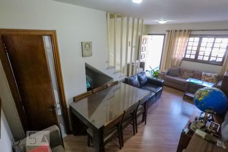 Casa à venda com 145m², 2 quartos e 1 vagaSala