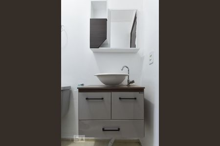 Apartamento para alugar com 68m², 2 quartos e 1 vagaBanheiro