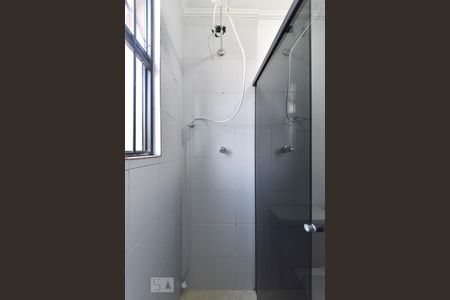 Apartamento para alugar com 68m², 2 quartos e 1 vagaBanheiro