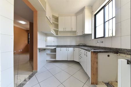 Apartamento para alugar com 68m², 2 quartos e 1 vagaCozinha