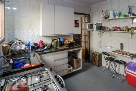 Casa à venda com 150m², 4 quartos e 2 vagasCozinha