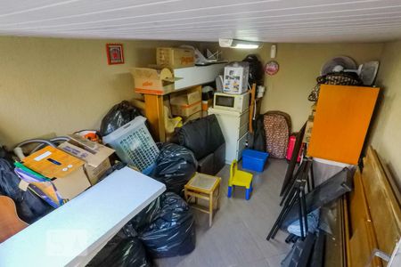 Casa à venda com 150m², 4 quartos e 2 vagasDeposito