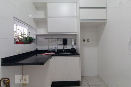 Apartamento para alugar com 85m², 3 quartos e 2 vagas Apartamento para alugar com 85m², 3 quartos e 2 vagasCozinha