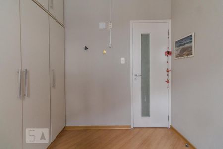 Apartamento para alugar com 85m², 3 quartos e 2 vagas Apartamento para alugar com 85m², 3 quartos e 2 vagasQuarto 1