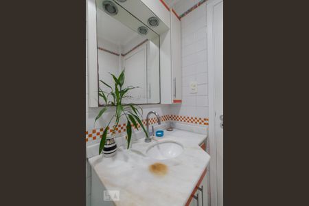 Apartamento para alugar com 85m², 3 quartos e 2 vagas Apartamento para alugar com 85m², 3 quartos e 2 vagasBanheiro