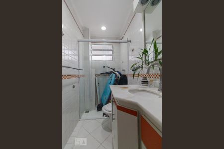 Apartamento para alugar com 85m², 3 quartos e 2 vagas Apartamento para alugar com 85m², 3 quartos e 2 vagasBanheiro