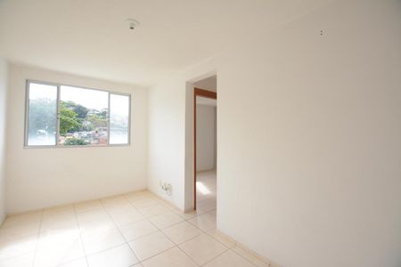 Sala de apartamento à venda com 2 quartos, 47m² em Parada de Lucas, Rio de Janeiro