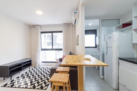 Sala de apartamento para alugar com 1 quarto, 42m² em Jardim do Salso, Porto Alegre
