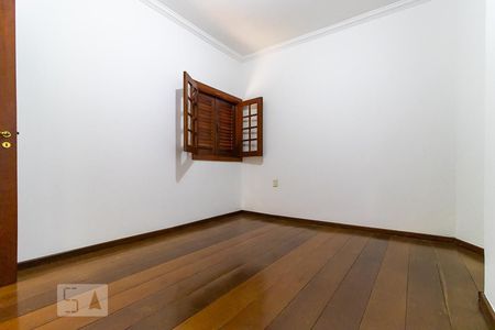 Casa à venda com 325m², 4 quartos e 4 vagasQuarto 3
