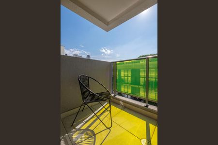 Sala - Varanda de kitnet/studio para alugar com 1 quarto, 34m² em Vila Madalena, São Paulo