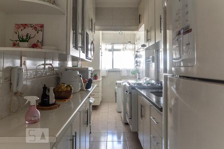 Apartamento à venda com 66m², 3 quartos e 2 vagasCozinha