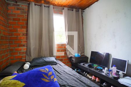 Quarto 1 de casa para alugar com 3 quartos, 80m² em Jardim Leopoldina, Porto Alegre